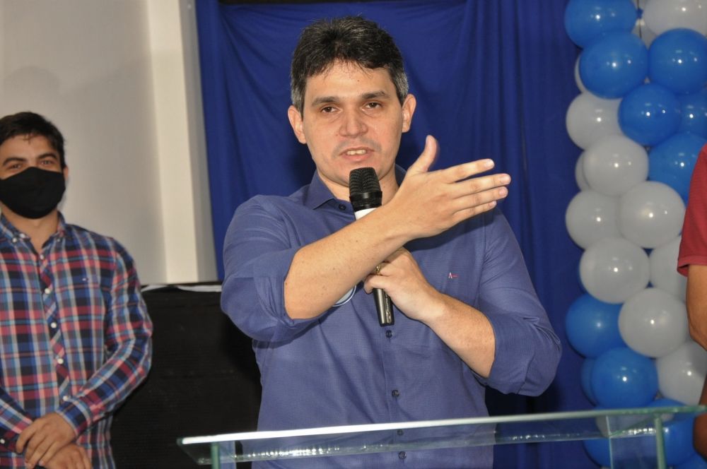 Convenção confirma candidatura de Júnior Ribeiro à reeleição