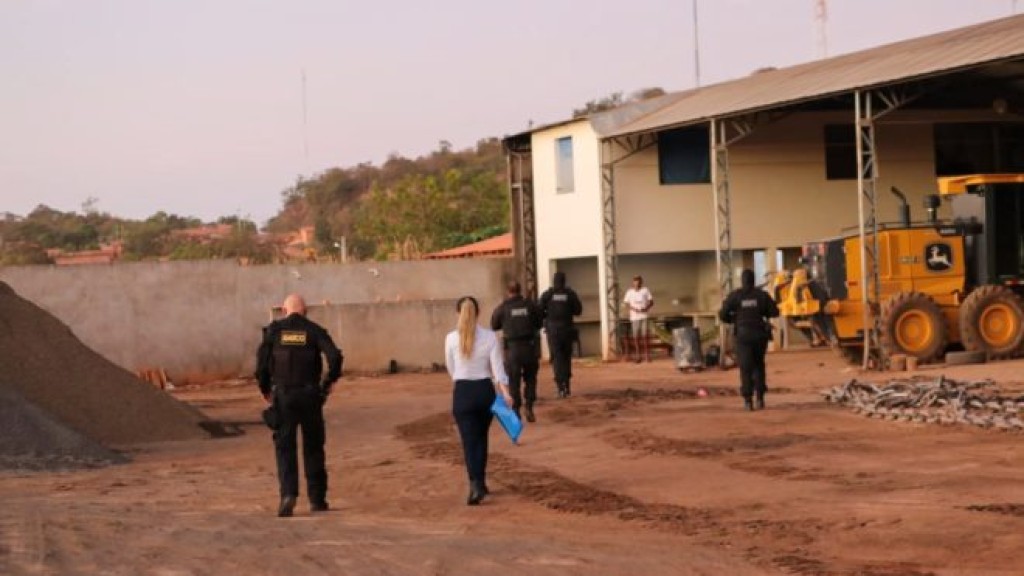 operação desvios recursos públicos