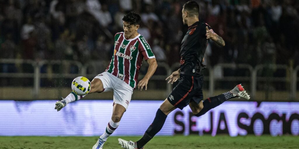 Brasileiro: Fluminense e Athletico medem forças no Maracanã