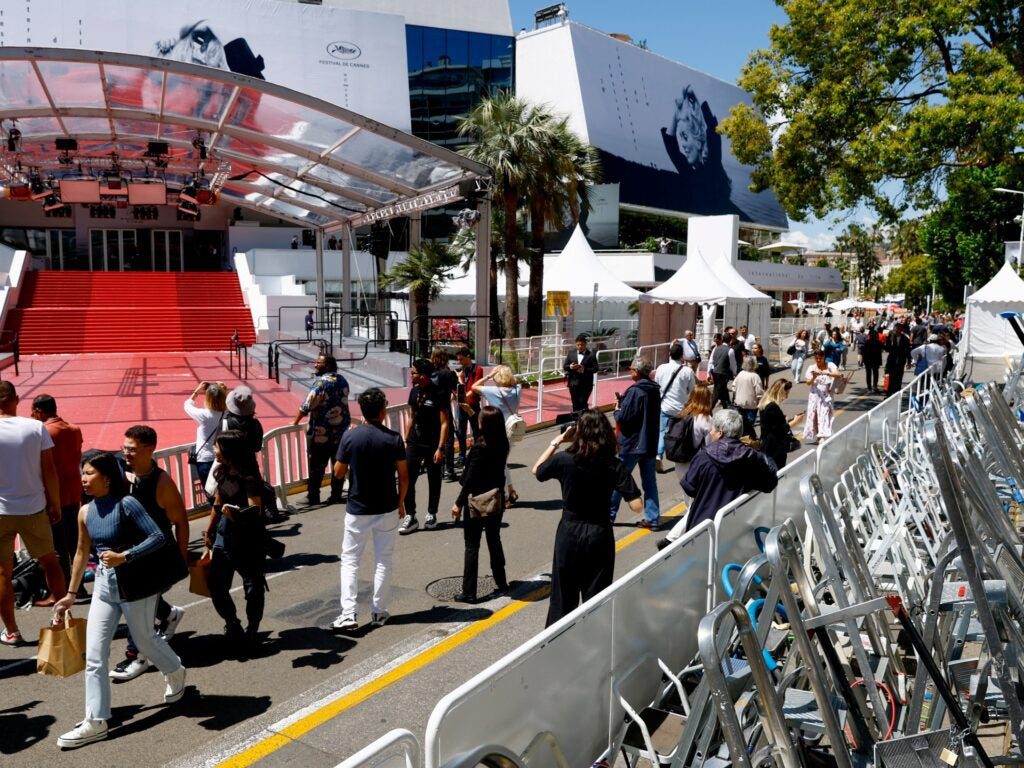 Festival de Cannes começa em meio a protestos contra o governo