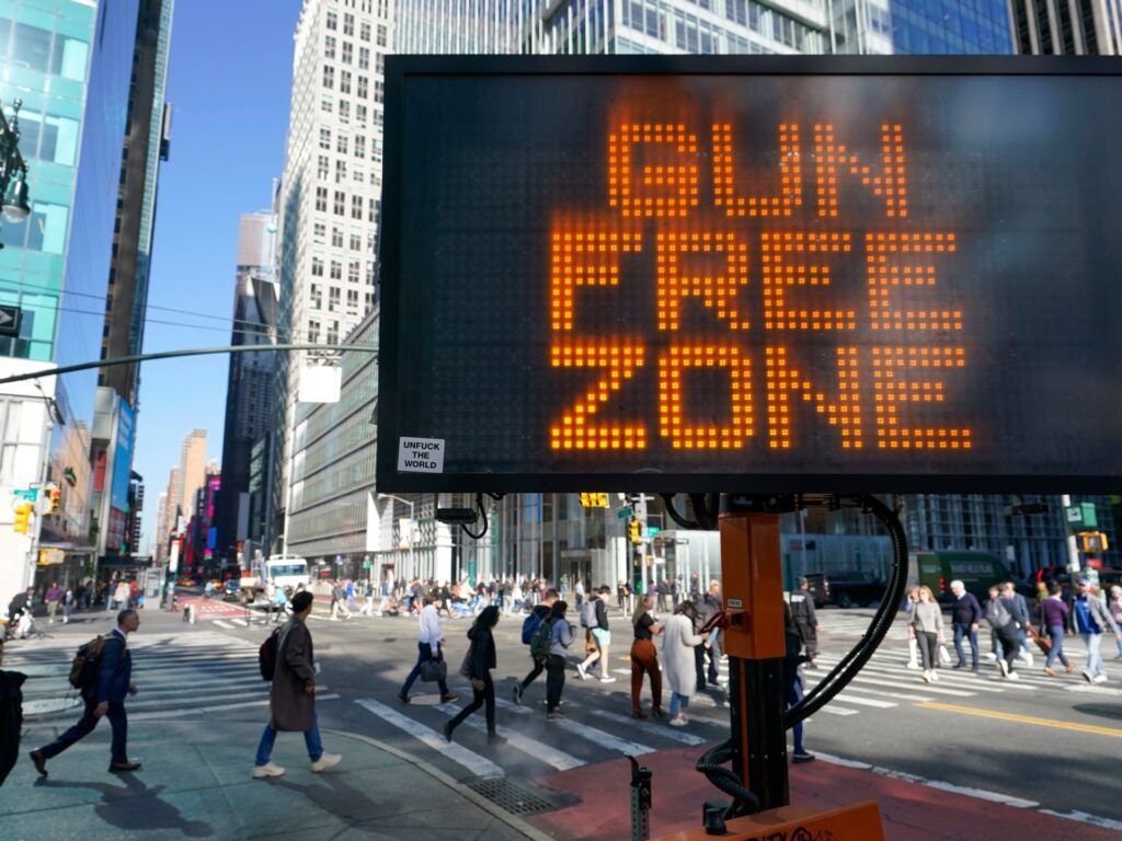 Como uma decisão da Suprema Corte dos EUA está transformando o controle de armas