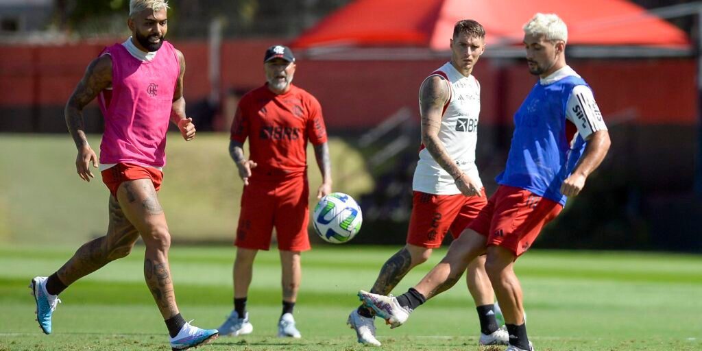 Fla recebe Cruzeiro em busca de 4ª vitória consecutiva no Brasileiro