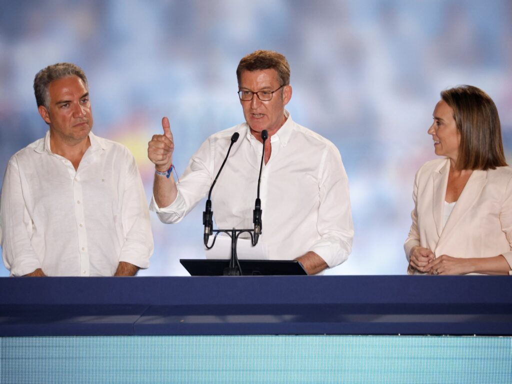 Conservadores devem vencer eleição na Espanha, mas travam parlamento