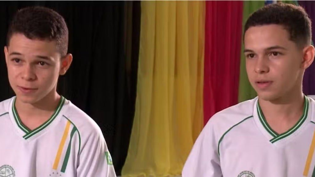 Irmãos gêmeos percorrem mais de 200 km por dia para estudar em Escola de Tempo Integral no Piauí