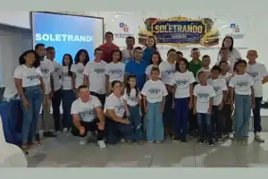 Alunos competidores na semifinal do Soletrando IV Edição na Sede