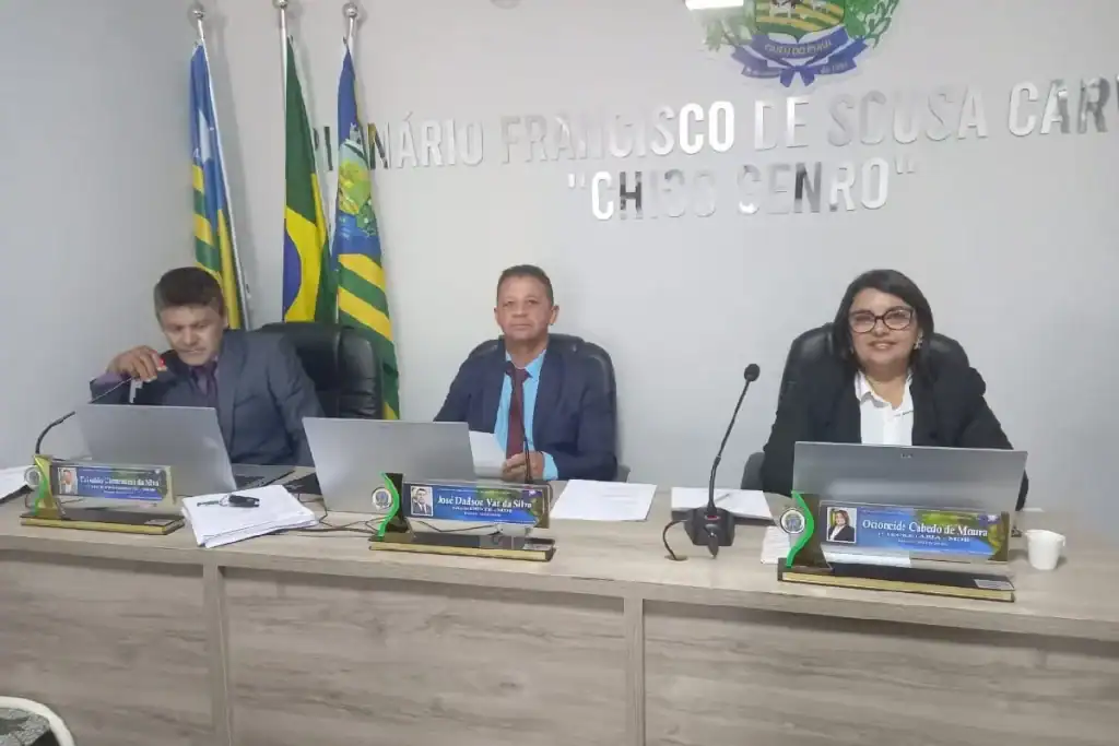 vereadores de pajeú durante sessao